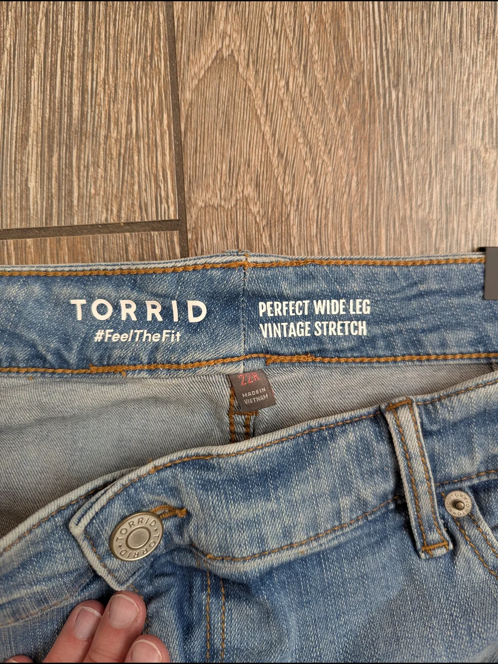 NWT Torrid Perfect Wide Leg Vintage Stretch Twisted Seam Jeans Size 22 Reg New - Picture 5 of 11